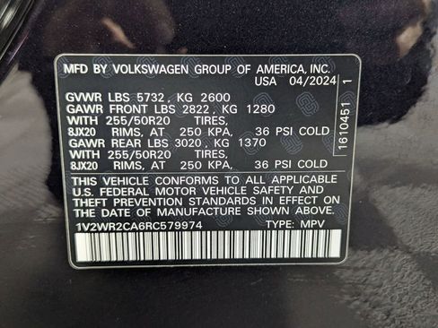 Used 2024 Volkswagen Atlas SE image 60