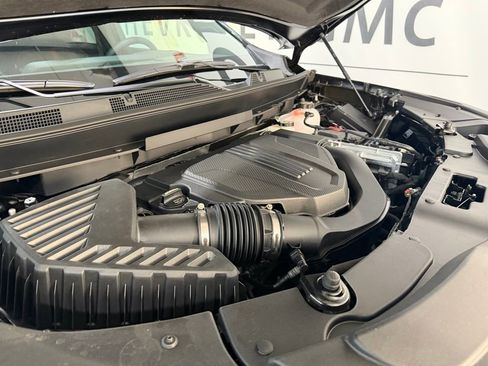 New 2026 Chevrolet Traverse RS FWD image 3