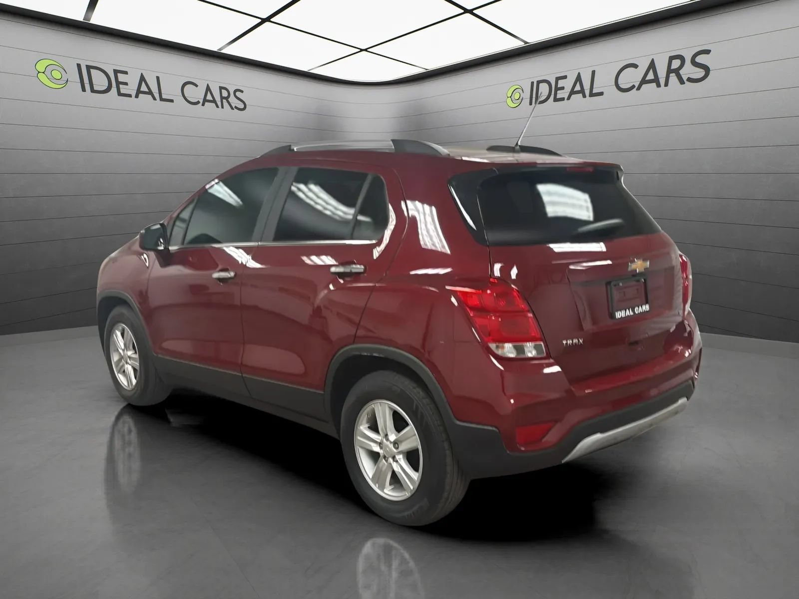 Used 2019 Chevrolet Trax LT w/ LT Convenience Package FWD image 7