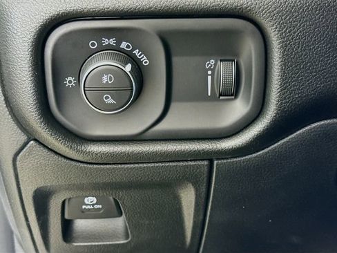 New 2026 RAM 1500 Express image 10