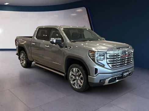 New 2026 GMC Sierra 1500 Denali w/ Denali Reserve Package AWD/4WD image 1