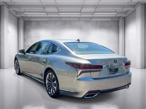 Used 2019 Lexus LS 500 w/ Interior Upgrade Package RWD image 5