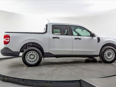 Used 2022 Ford Maverick XL image 8