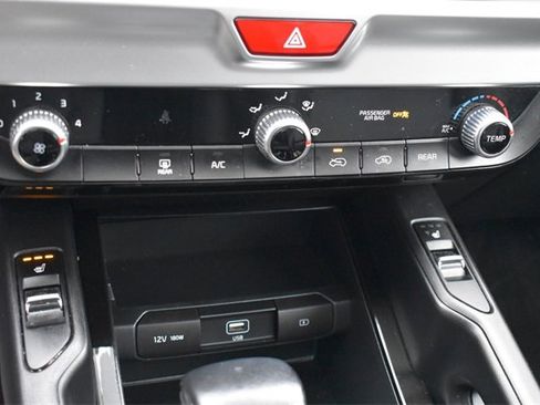 Used 2020 Kia Telluride S image 31