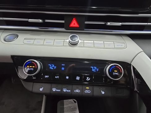New 2026 Hyundai Elantra Limited FWD image 27