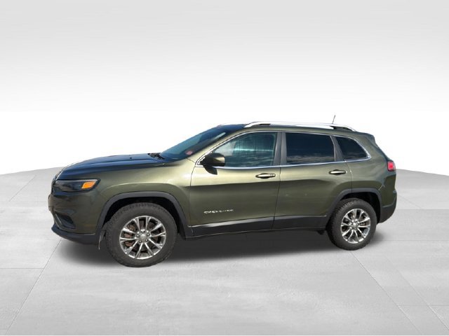 Used 2019 Jeep Cherokee Latitude Plus w/ Cold Weather Group AWD/4WD image 6