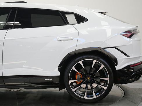 Used 2023 Lamborghini Urus S AWD/4WD image 56