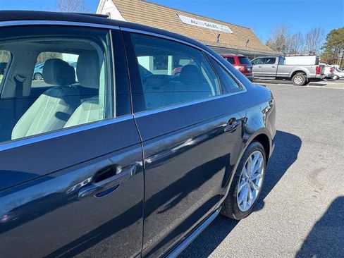 Used 2019 Audi A4 2.0T Premium Plus image 11