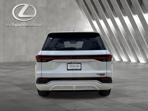 Certified 2026 Lexus TX 500h AWD w/ Technology Package image 27