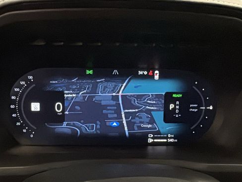 New 2026 Volvo XC90 T8 Plus w/ Protection Package Premier image 15