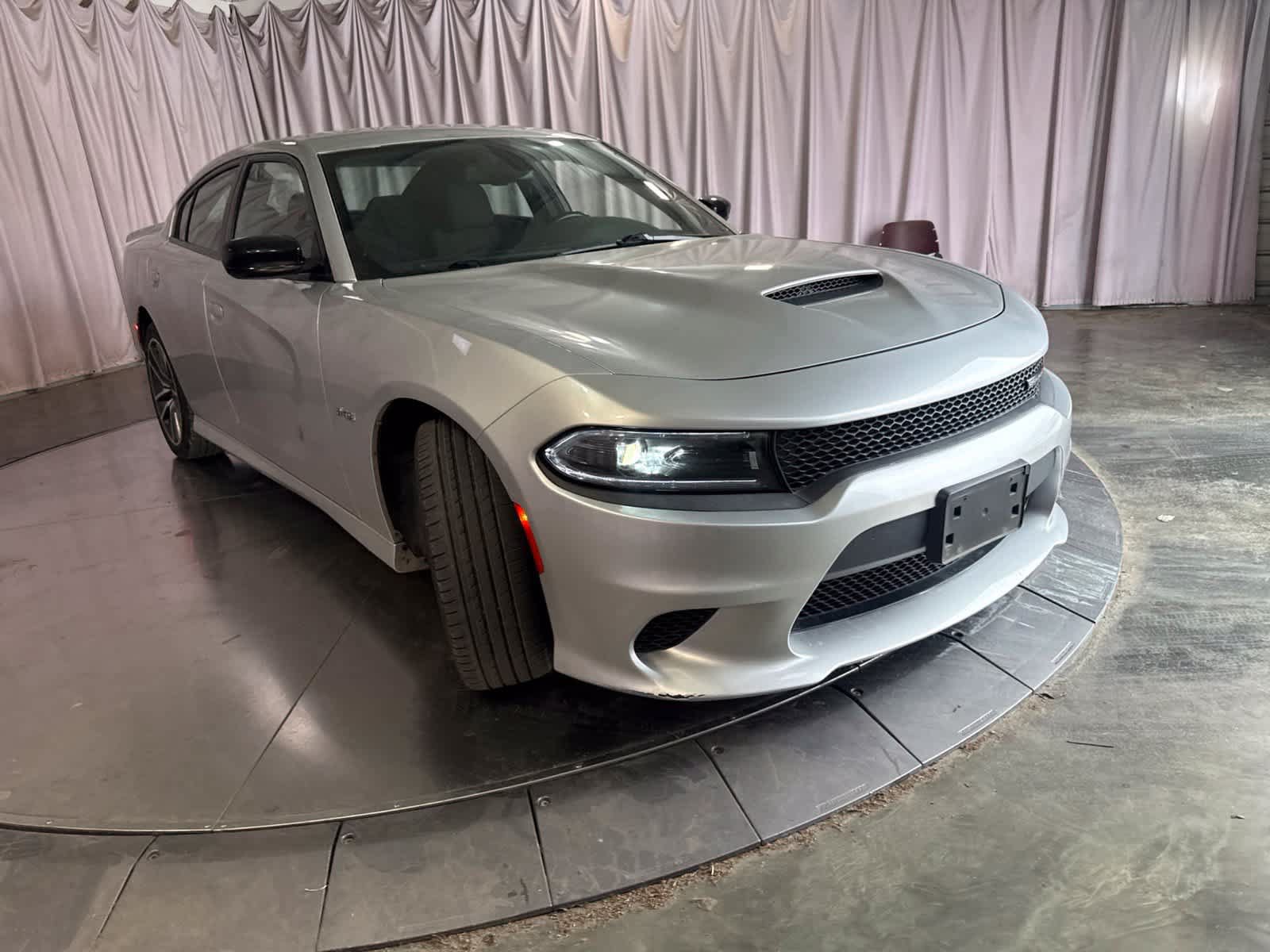 Used 2023 Dodge Charger R/T RWD image 3