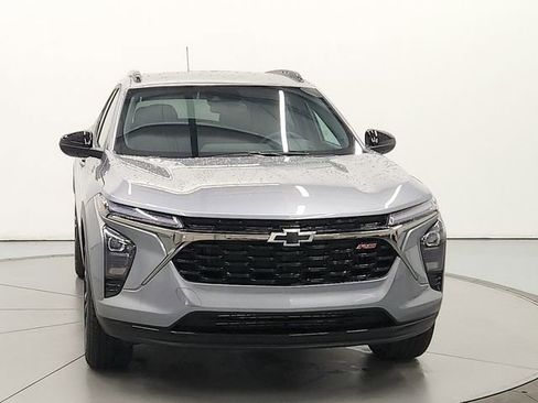 New 2026 Chevrolet Trax RS w/ Driver Confidence Package FWD image 2