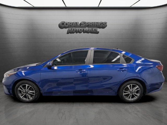 Certified 2023 Kia Forte LXS FWD image 4
