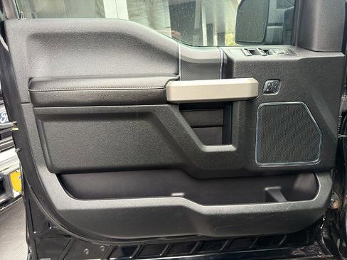 Certified 2018 Ford F150 Lariat w/ Equipment Group 502A Luxury image 20