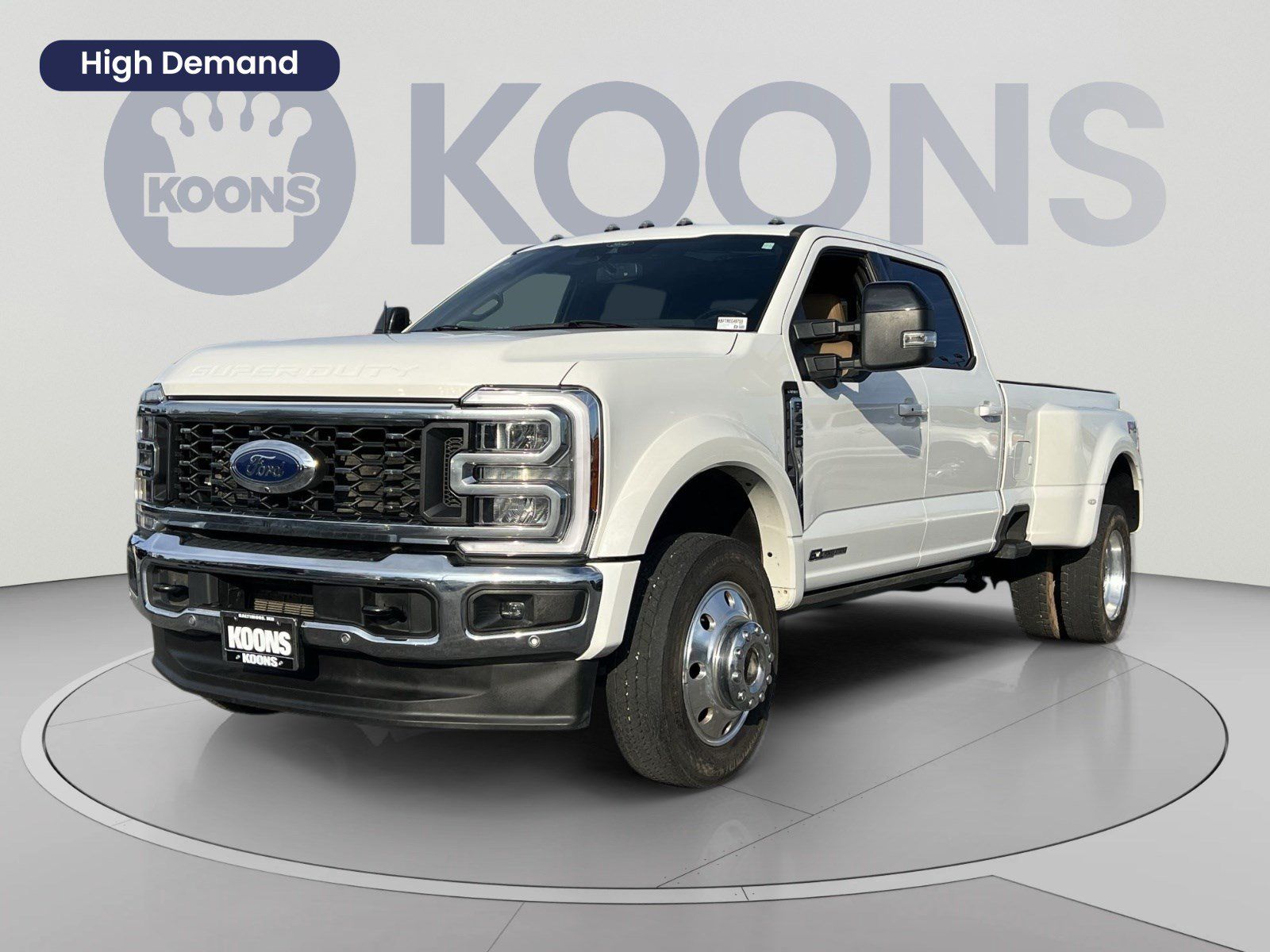 Used 2024 Ford F450 Lariat w/ Lariat Ultimate Package AWD/4WD image 1