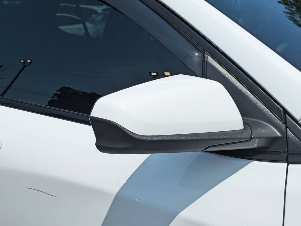 Used 2024 Chevrolet Equinox RS FWD image 12