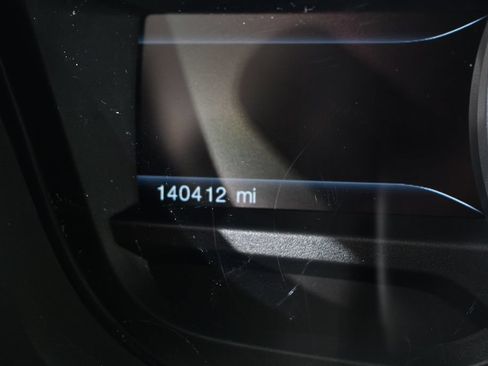 Used 2015 Ford Explorer XLT w/ Equipment Group 202B AWD/4WD image 28