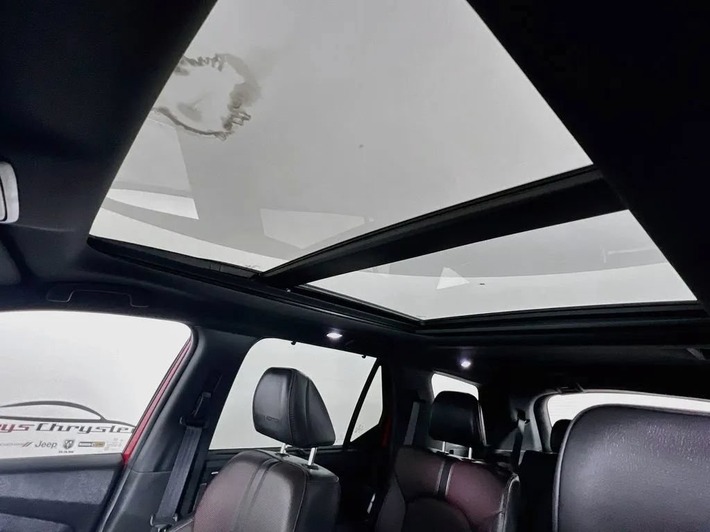 Used 2025 Honda Pilot Black Edition image 23