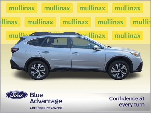 Used 2022 Subaru Outback Limited XT w/ Popular Package #2 AWD/4WD image 2