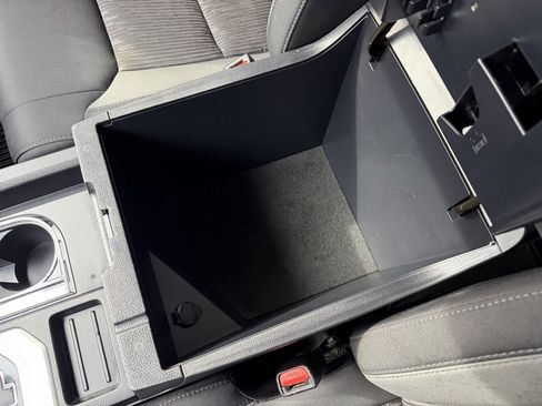 Used 2018 Toyota Tundra SR5 w/ TRD Off Road Package image 26