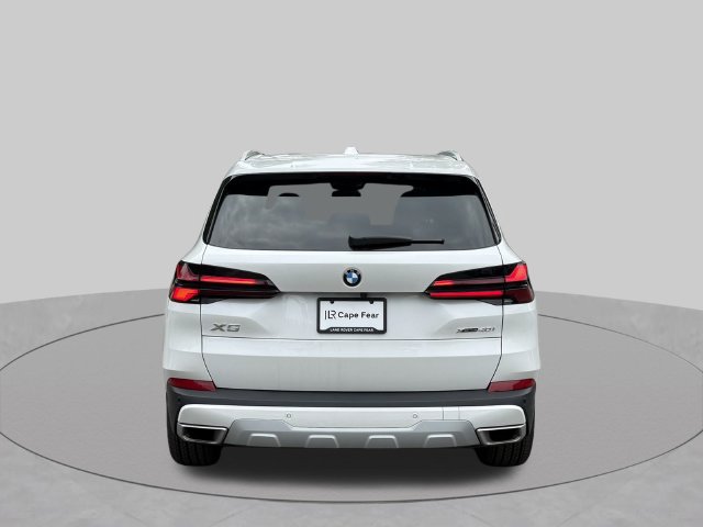 Used 2026 BMW X5 xDrive40i AWD/4WD image 4