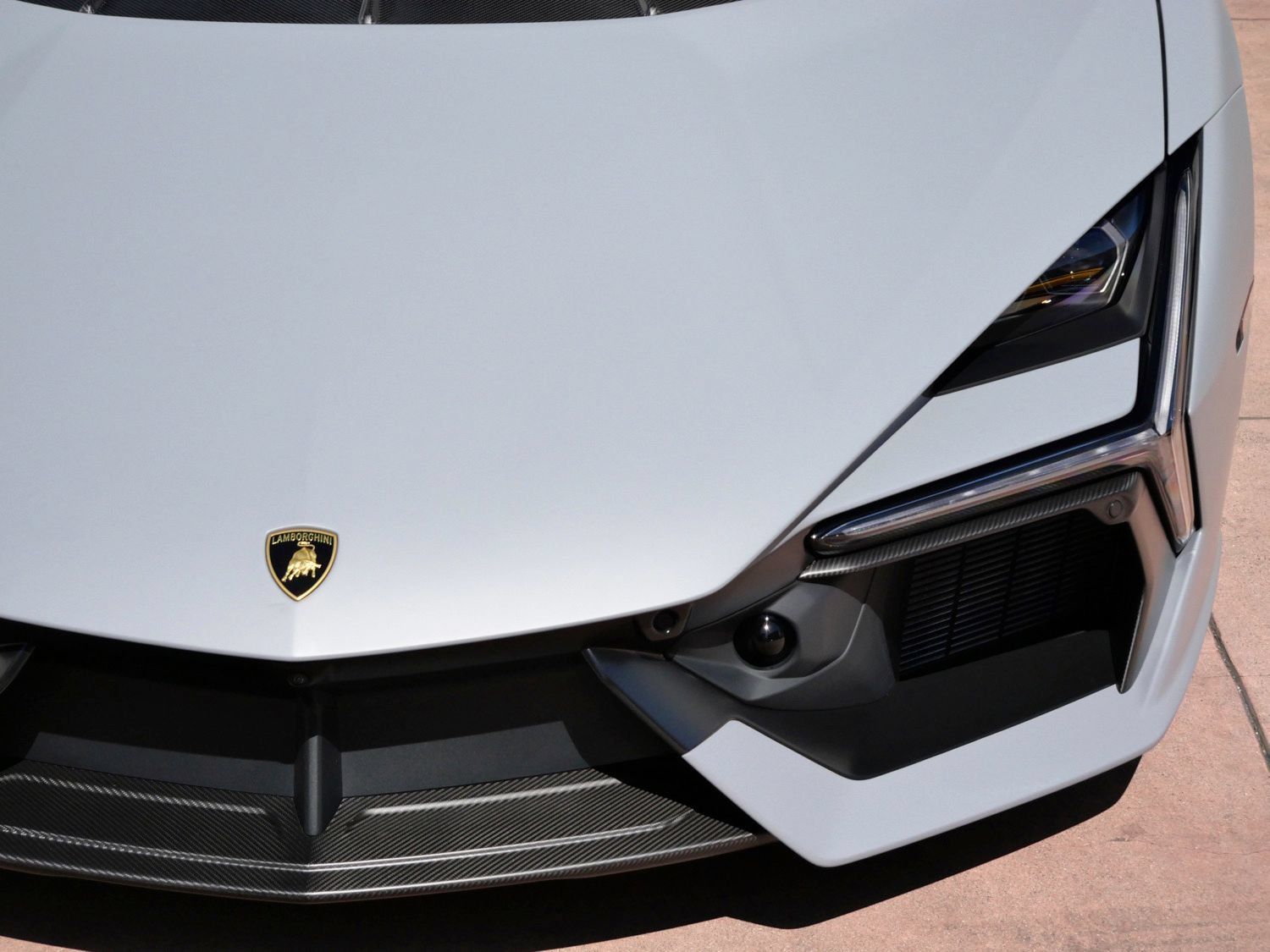 Used 2024 Lamborghini Revuelto AWD/4WD image 11