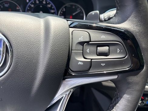 Certified 2024 Buick Enclave Premium image 17