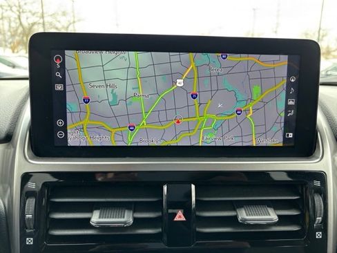 Used 2023 Lexus GX 460 Premium image 18