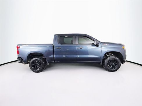 Used 2022 Chevrolet Silverado 1500 Custom Trail Boss AWD/4WD image 8