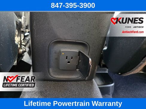 Certified 2020 Ford Escape Titanium AWD/4WD image 29