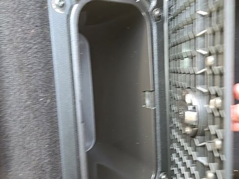 Used 2018 RAM 1500 Classic SLT image 21