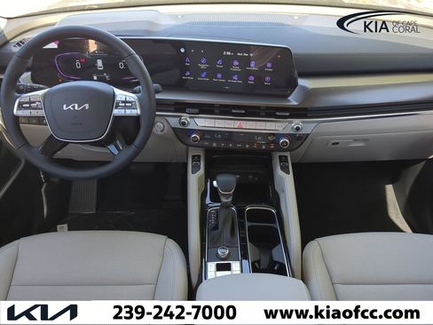 New 2025 Kia Telluride S image 14