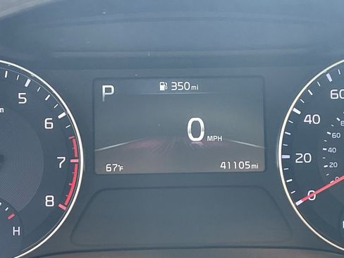 Used 2024 Kia Forte LXS image 8