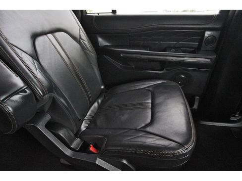 Used 2024 Ford Expedition Max Platinum RWD image 15