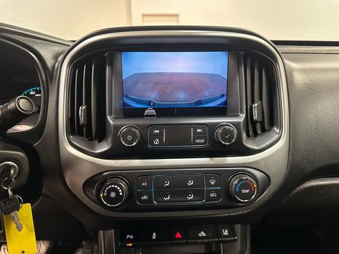 Used 2021 Chevrolet Colorado LT w/ Fleet Safety Package image 69