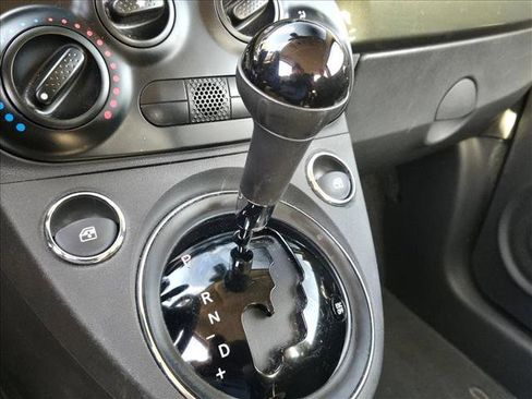 Used 2017 FIAT 500 Pop image 15