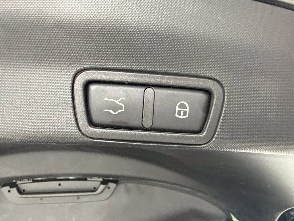 Used 2018 Alfa Romeo Stelvio Ti Sport AWD/4WD image 18