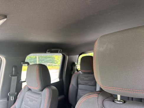Used 2022 Nissan Frontier PRO-4X w/ Off-Road Protection Package AWD/4WD image 28