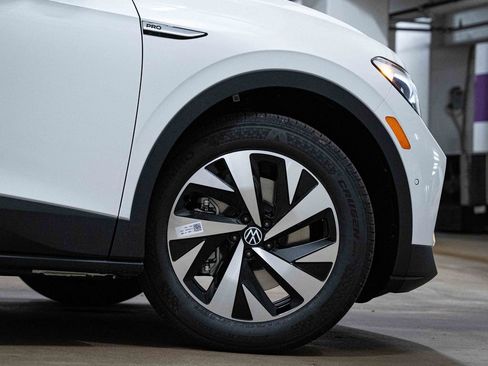 New 2026 Volkswagen ID.4 Pro RWD image 7