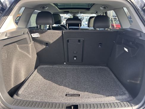 New 2026 Volkswagen Taos SEL image 29