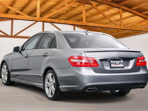 Used 2013 Mercedes-Benz E 350 Sedan image 3
