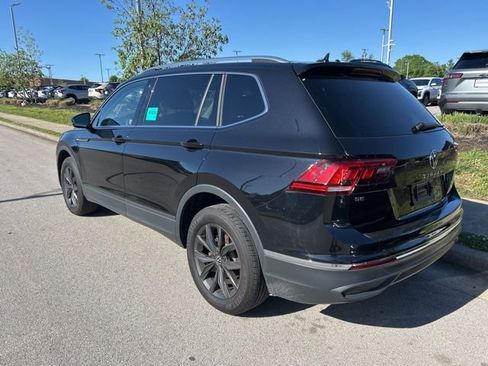 Used 2022 Volkswagen Tiguan SE AWD/4WD image 4