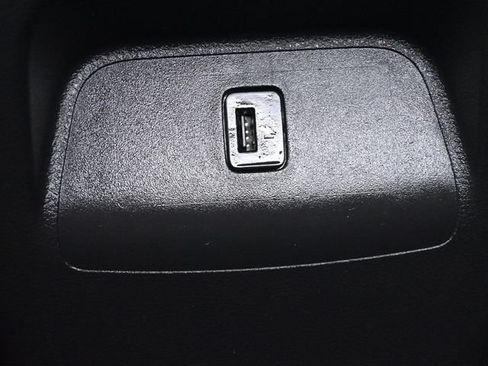 Used 2024 Nissan Sentra SV FWD image 15