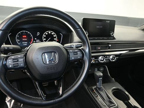 Used 2024 Honda Civic Sport image 16