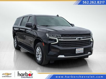 Used 2022 Chevrolet Suburban LT w/ Luxury Package