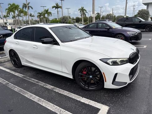 Used 2023 BMW 330i Sedan w/ M Sport Package RWD image 10