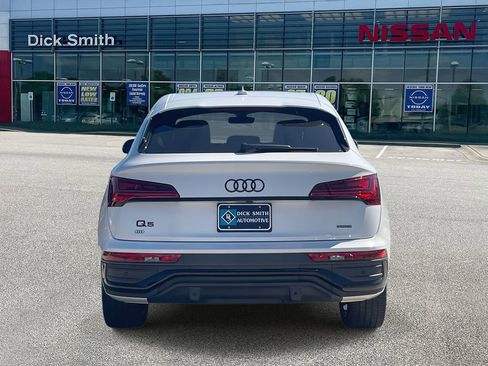 Used 2023 Audi Q5 2.0T Prestige w/ Prestige Package image 5