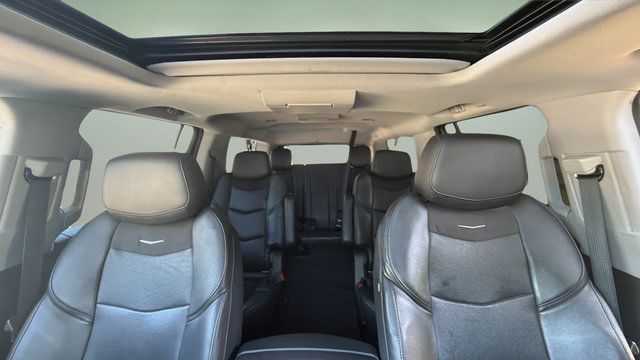 Used 2020 Cadillac Escalade ESV Premium Luxury w/ Escalade Sport Edition AWD/4WD image 10