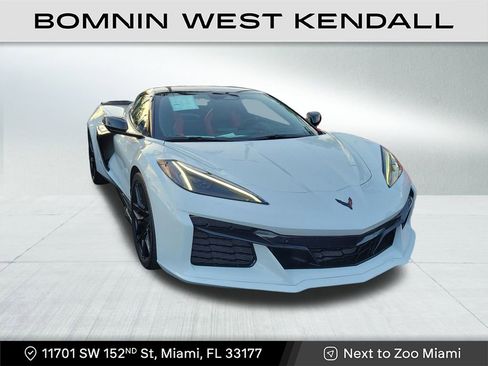 Used 2025 Chevrolet Corvette Z06 w/ Stealth Interior Trim Package image 1