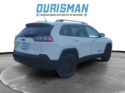 Used 2023 Jeep Cherokee Altitude Lux AWD/4WD image 6